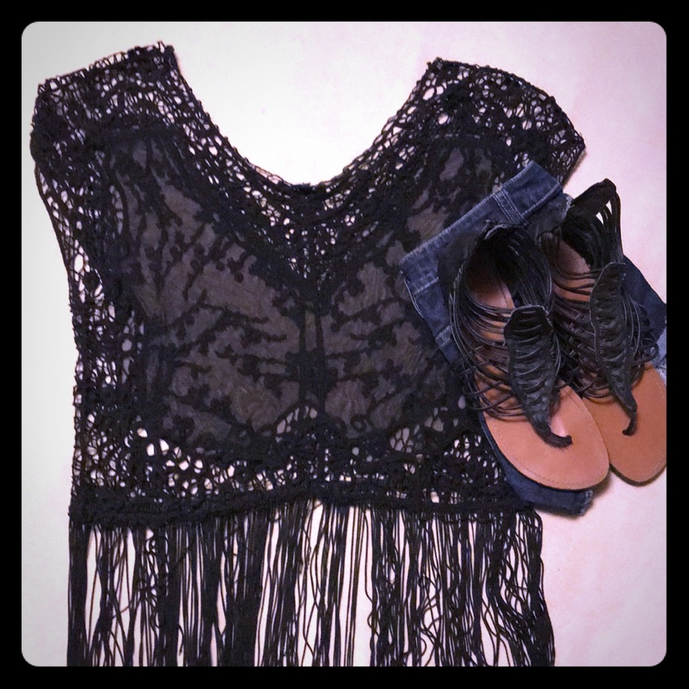 💥 Black Lacey Top💥